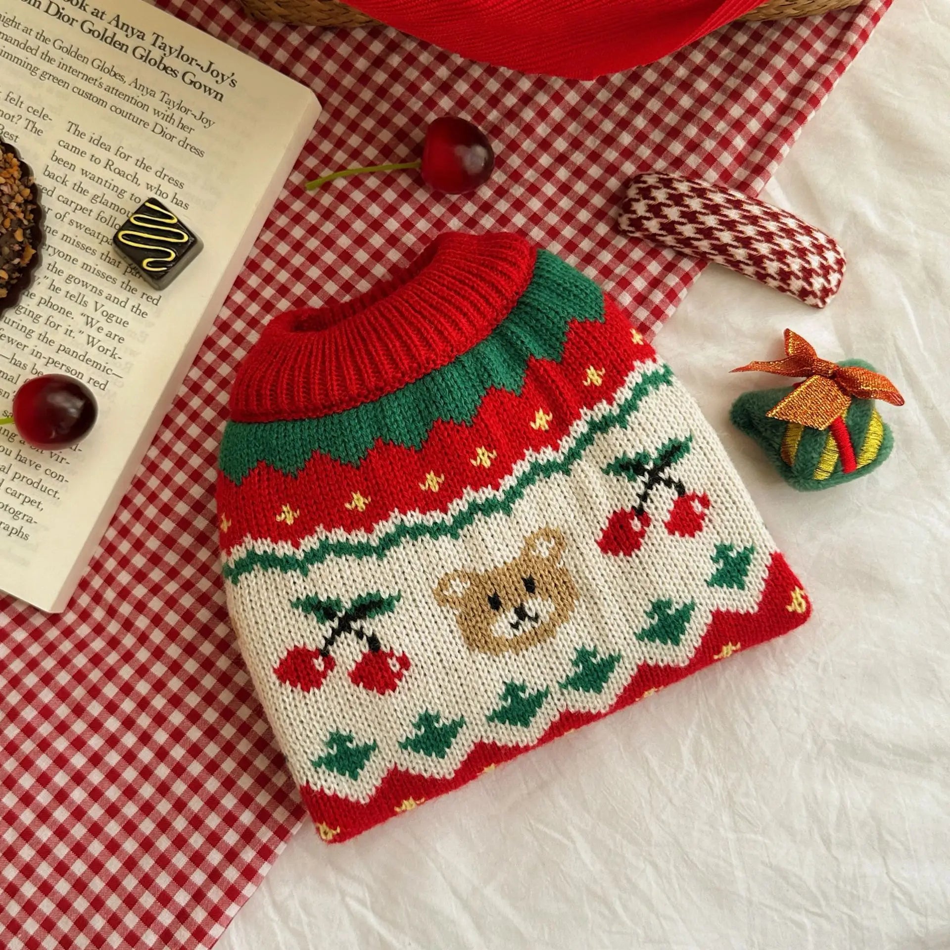 Tricot Pet Cherry Christmas
